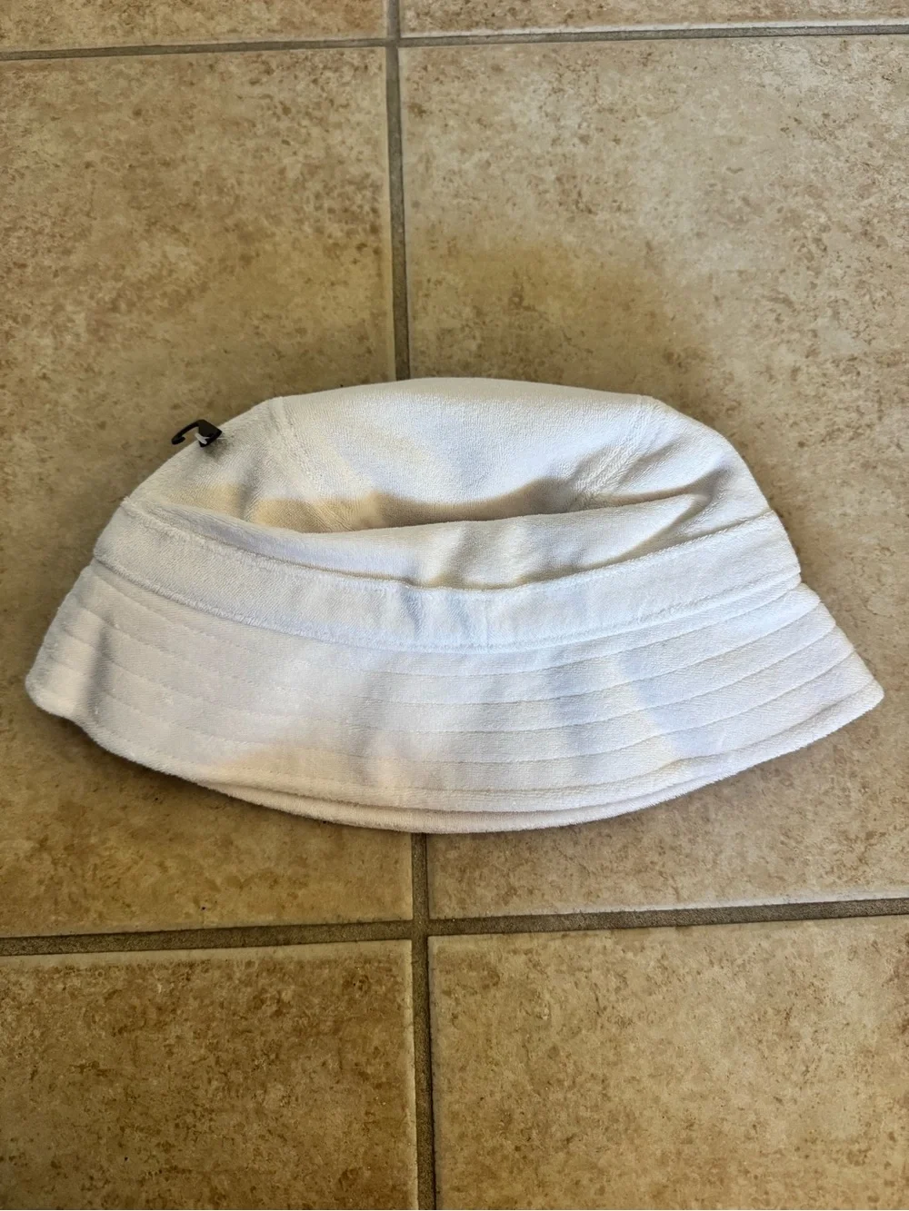 Alo Yoga White Towel Bucket Hat
